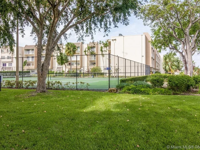 7785 SW 86th St # 116, Miami FL 33143