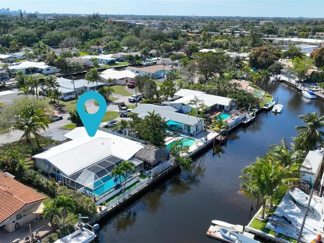 421 SW 18th St, Pompano Beach FL 33060