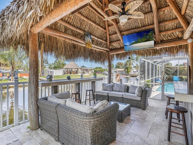 421 SW 18th St, Pompano Beach FL 33060