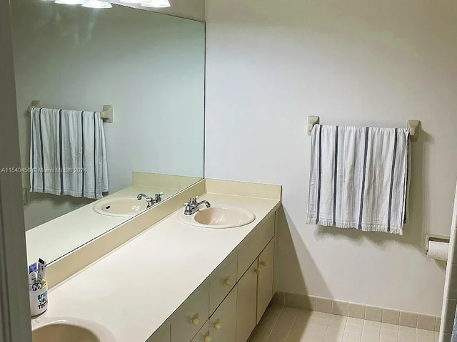 10251 Islander Dr, Boca Raton FL 33498