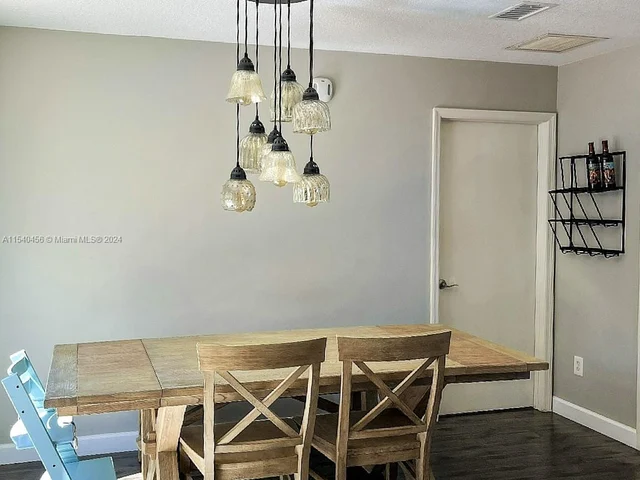 10251 Islander Dr, Boca Raton FL 33498