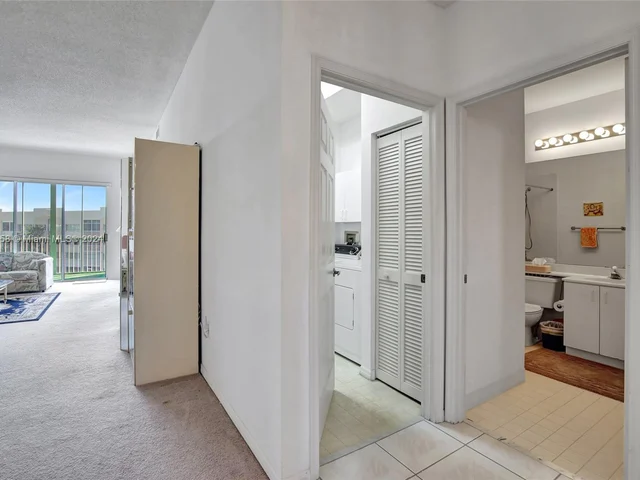 10133 NW 24th Pl # 404, Sunrise FL 33322