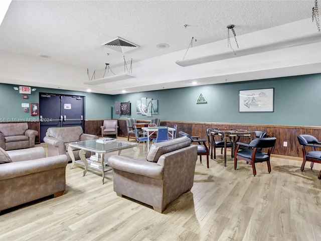 10133 NW 24th Pl # 404, Sunrise FL 33322