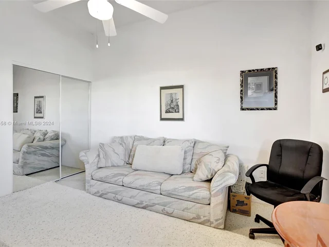 10133 NW 24th Pl # 404, Sunrise FL 33322