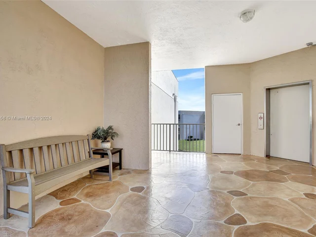 10133 NW 24th Pl # 404, Sunrise FL 33322