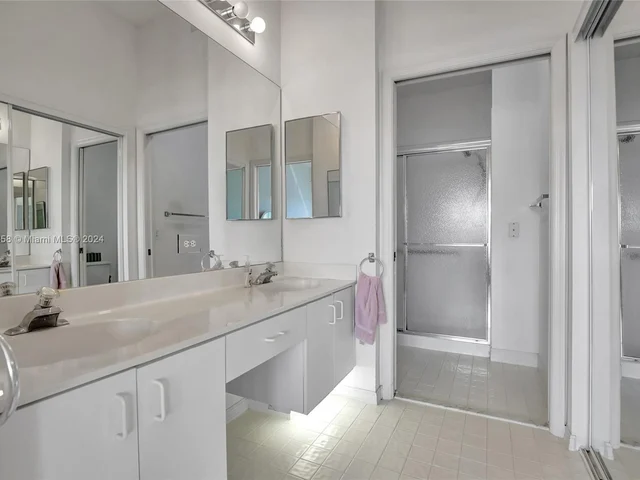 10133 NW 24th Pl # 404, Sunrise FL 33322