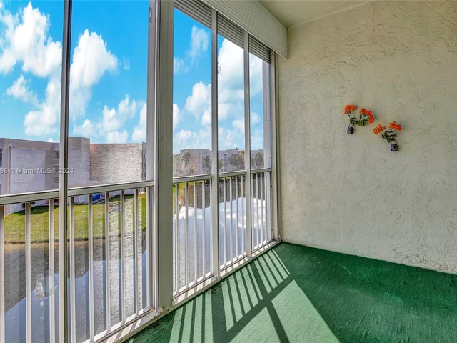 10133 NW 24th Pl # 404, Sunrise FL 33322