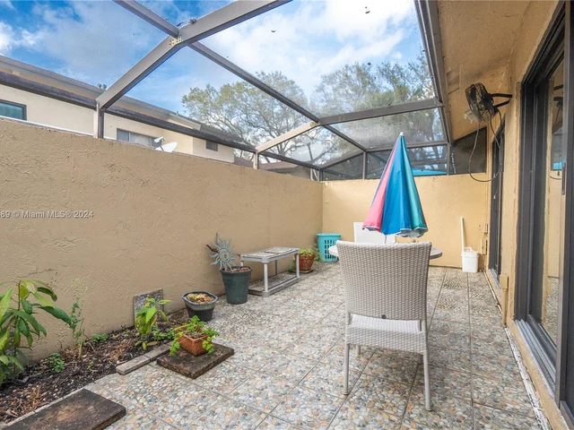 8725 Cleary Blvd # 8725, Plantation FL 33324