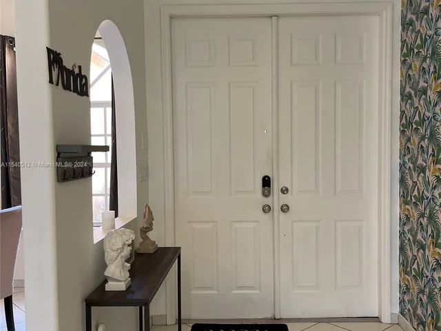 15234 SW 140th St, Miami FL 33196