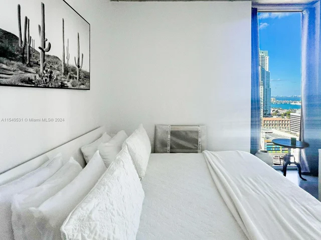 151 SE 1st St # 2204, Miami FL 33131