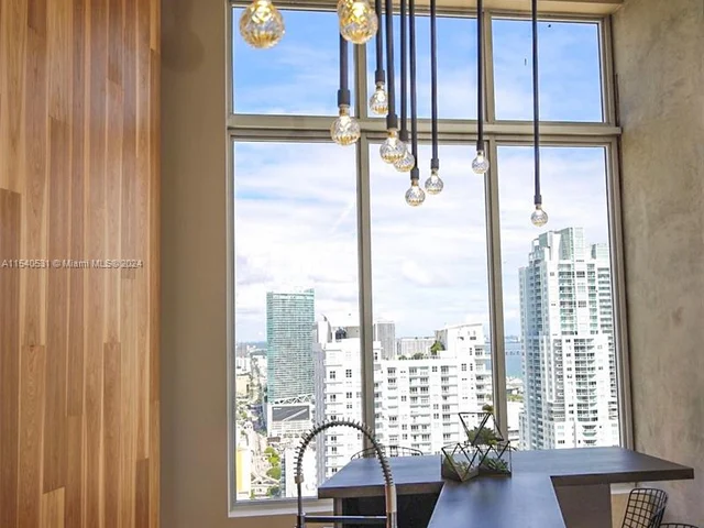 151 SE 1st St # 2204, Miami FL 33131