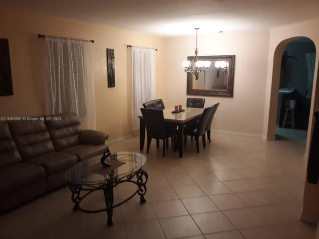 13825 SW 275th St # 13825, Homestead FL 33032