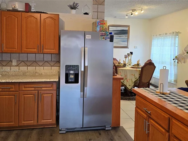 2431 SW 82nd Ter, Miramar FL 33025