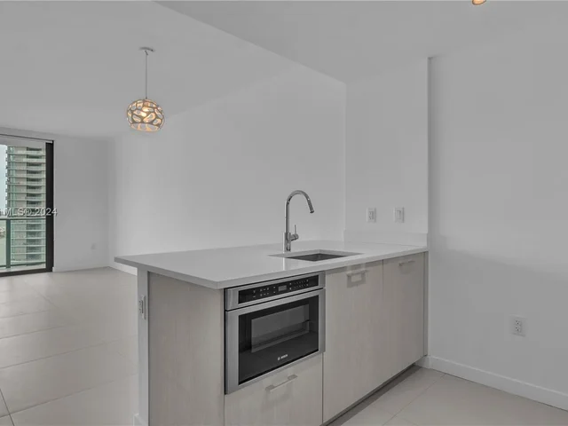 501 NE 31st St # 1704, Miami FL 33137