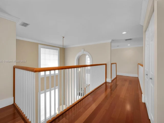 4581 NW 93rd Doral Ct, Doral FL 33178