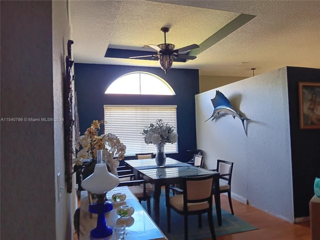 1436 SE 22nd Ln, Homestead FL 33035