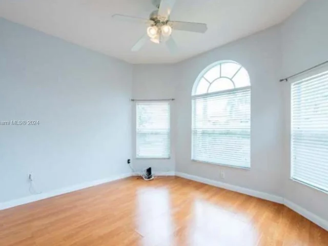 1436 SE 22nd Ln, Homestead FL 33035