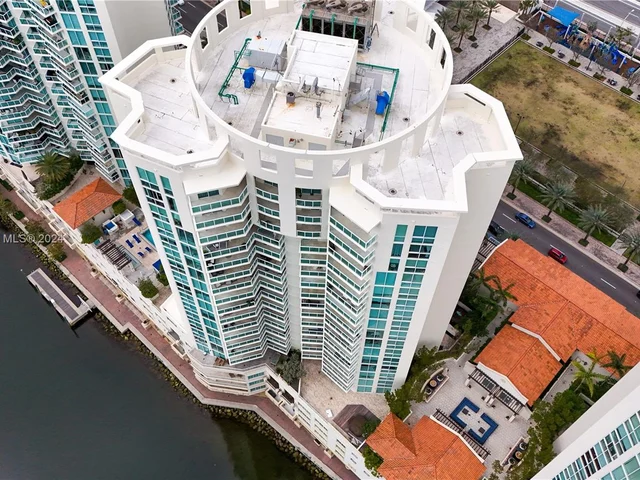 200 Sunny Isles Blvd # 306, Sunny Isles Beach FL 33160