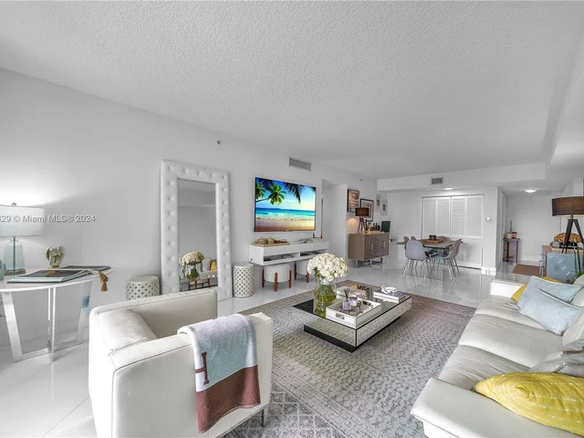 200 Sunny Isles Blvd # 306, Sunny Isles Beach FL 33160