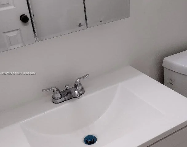 1151 NE 210th Ter, Miami FL 33179