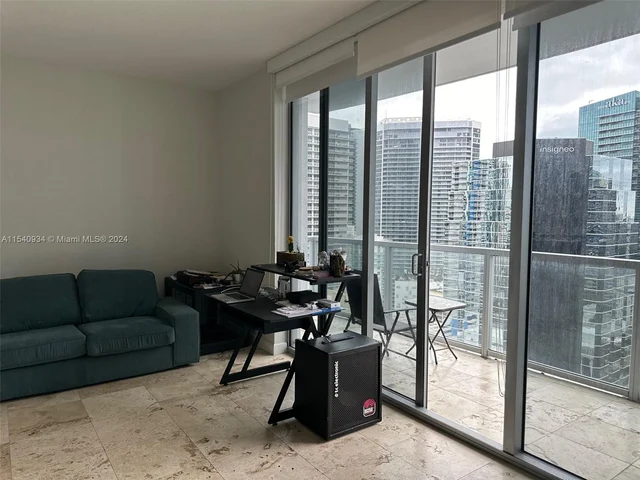 1060 Brickell Ave # 2709, Miami FL 33131