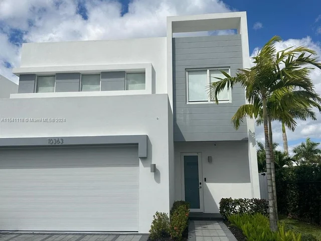 10363 NW 67th Ter, Doral FL 33178