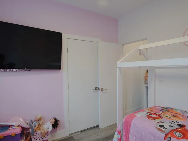 10363 NW 67th Ter, Doral FL 33178