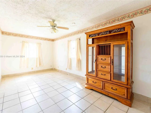 15615 SW 289th Ter, Homestead FL 33033