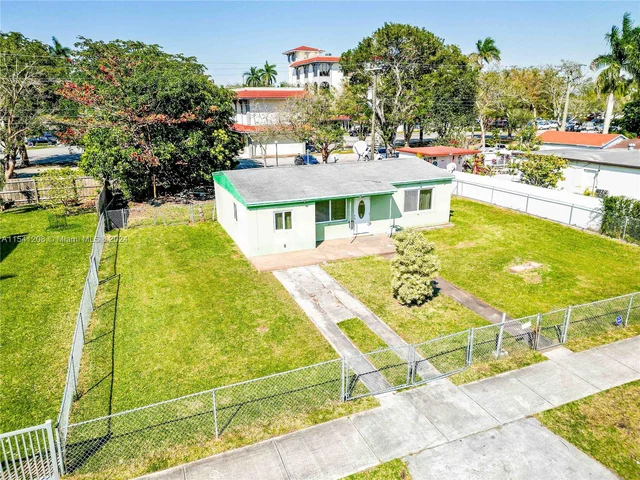 15615 SW 289th Ter, Homestead FL 33033