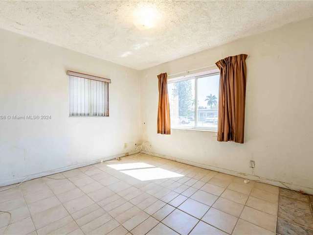 15615 SW 289th Ter, Homestead FL 33033