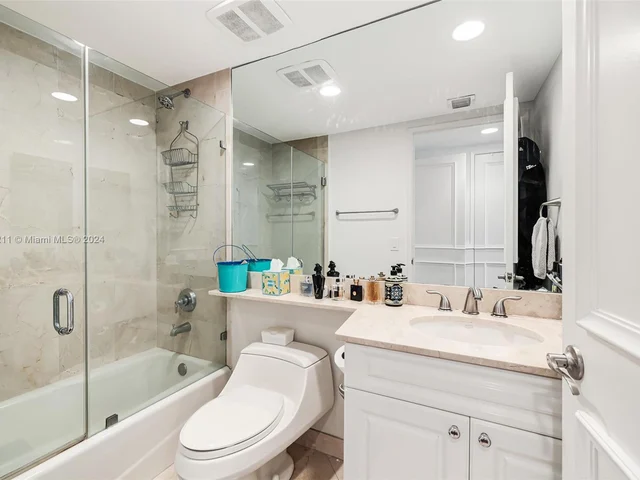 765 Crandon Blvd # 12, Key Biscayne FL 33149