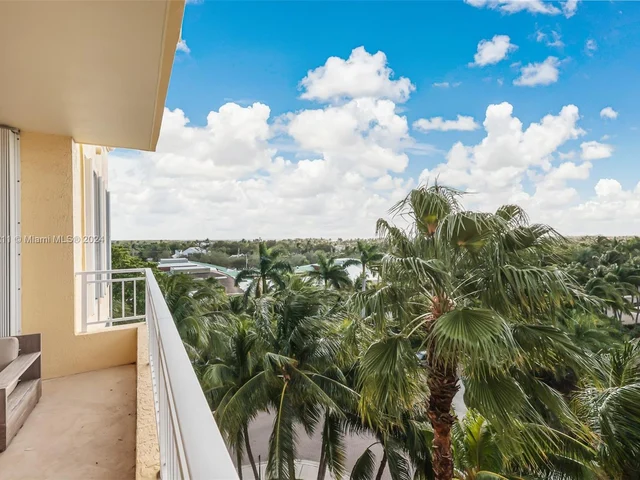 765 Crandon Blvd # 12, Key Biscayne FL 33149