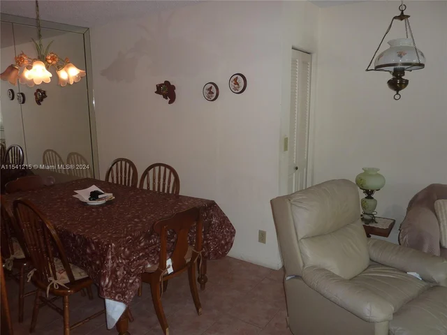 140 Cypress Club Dr # 403, Pompano Beach FL 33060