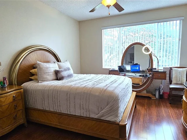 16672 Hemingway Dr # 0, Weston FL 33326