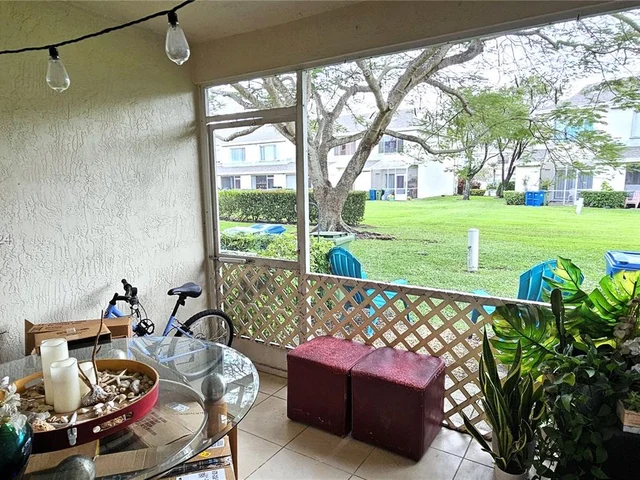 16672 Hemingway Dr # 0, Weston FL 33326