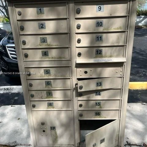 2721 S Oakland Forest Dr # 201, Oakland Park FL 33309