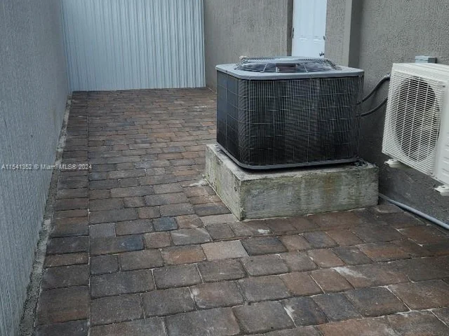 13270 SW 274th St, Homestead FL 33032