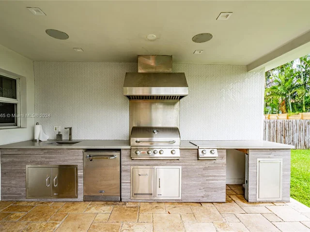 7749 SW 34th Ter, Miami FL 33155