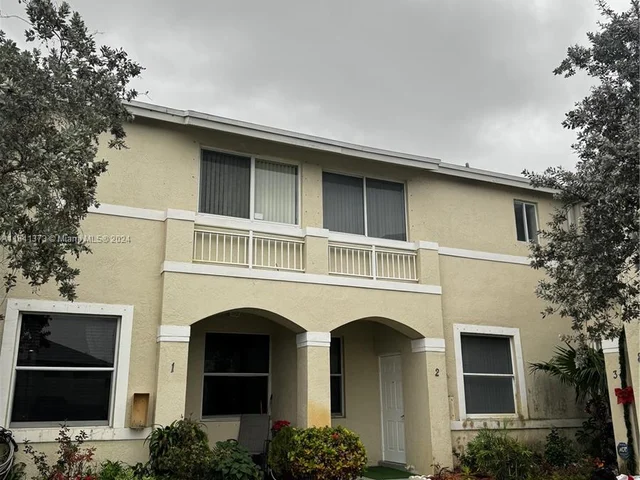 21275 NE 8th Pl # 2, Miami FL 33179