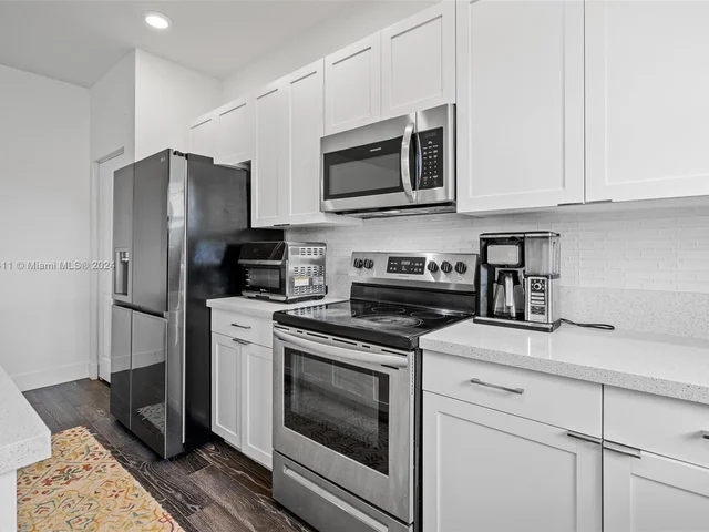 19034 SW 135th Ave, Miami FL 33177