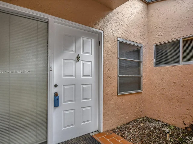 8171 Sweetbriar Way, Boca Raton FL 33496