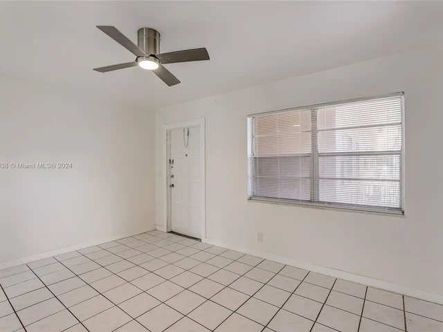 5300 Hollywood Blvd # 6, Hollywood FL 33021