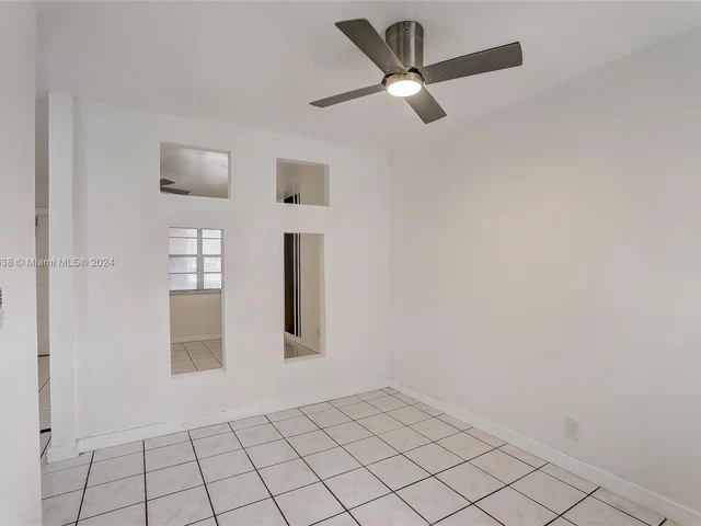 5300 Hollywood Blvd # 6, Hollywood FL 33021