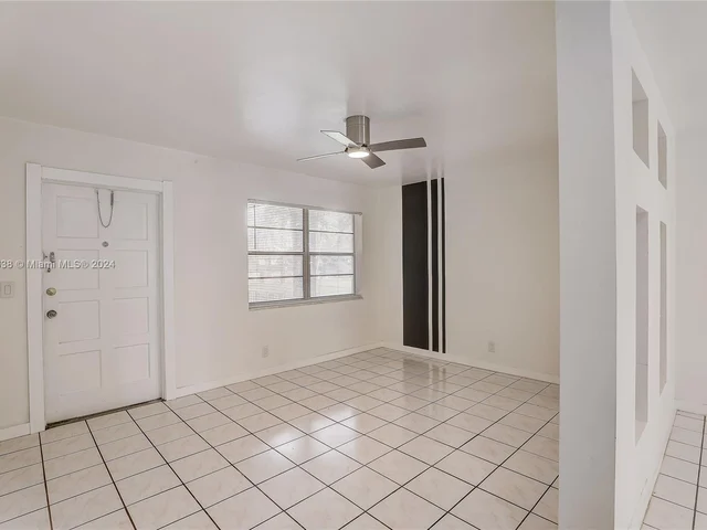 5300 Hollywood Blvd # 6, Hollywood FL 33021