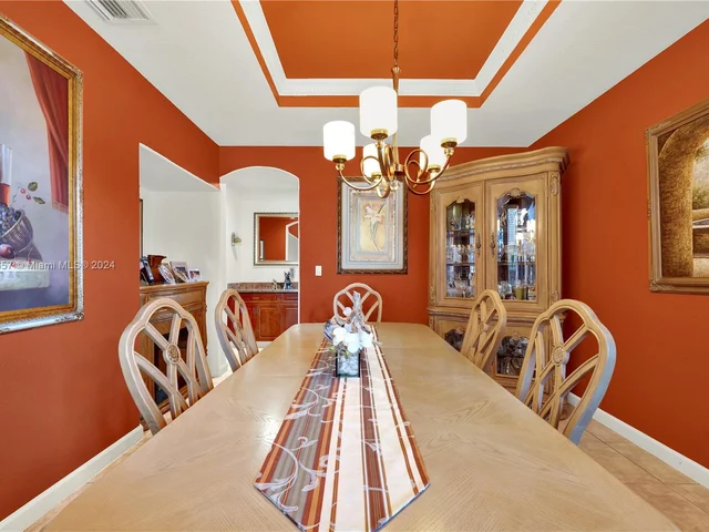 1602 SE 16th Ave, Homestead FL 33035