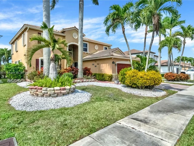 1602 SE 16th Ave, Homestead FL 33035