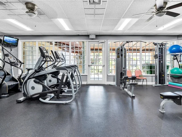 1602 SE 16th Ave, Homestead FL 33035