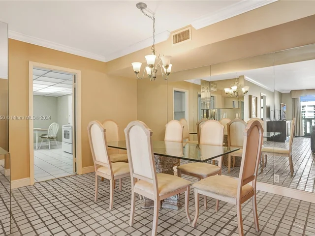 1121 Crandon Blvd # E804, Key Biscayne FL 33149