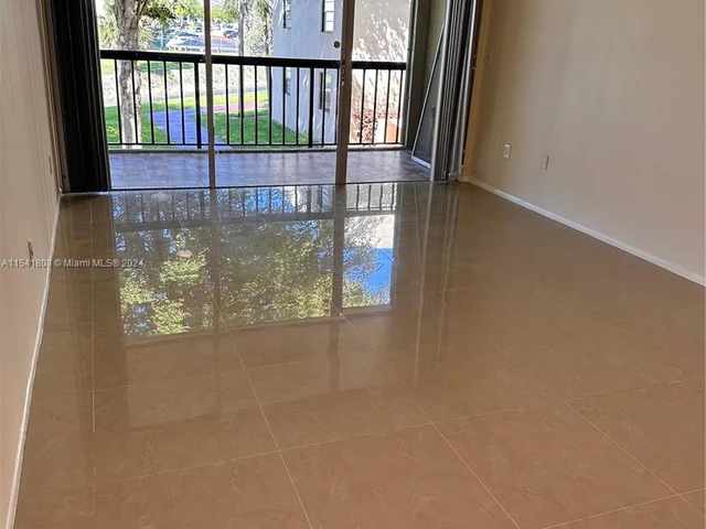 10845 SW 112th Ave # 211, Miami FL 33176