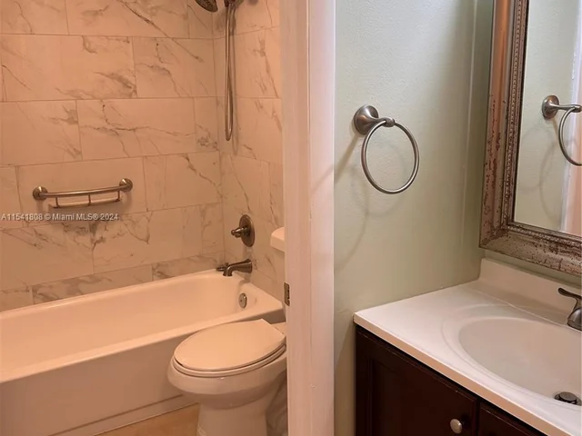 10845 SW 112th Ave # 211, Miami FL 33176